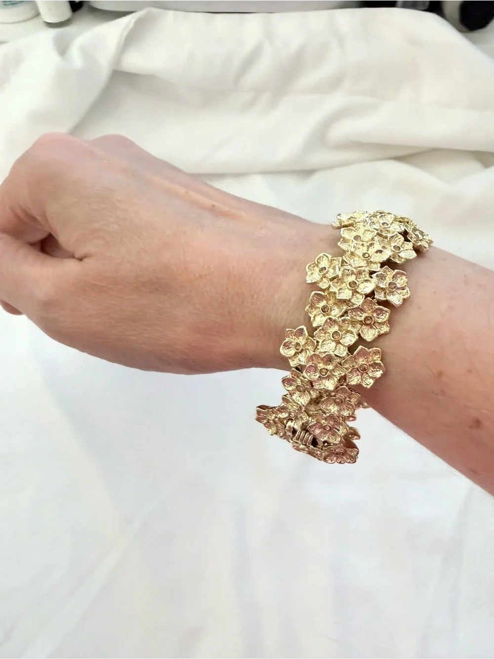 Gold Tone Floral Cluster Bangle Bracelet - Picture 3 of 10